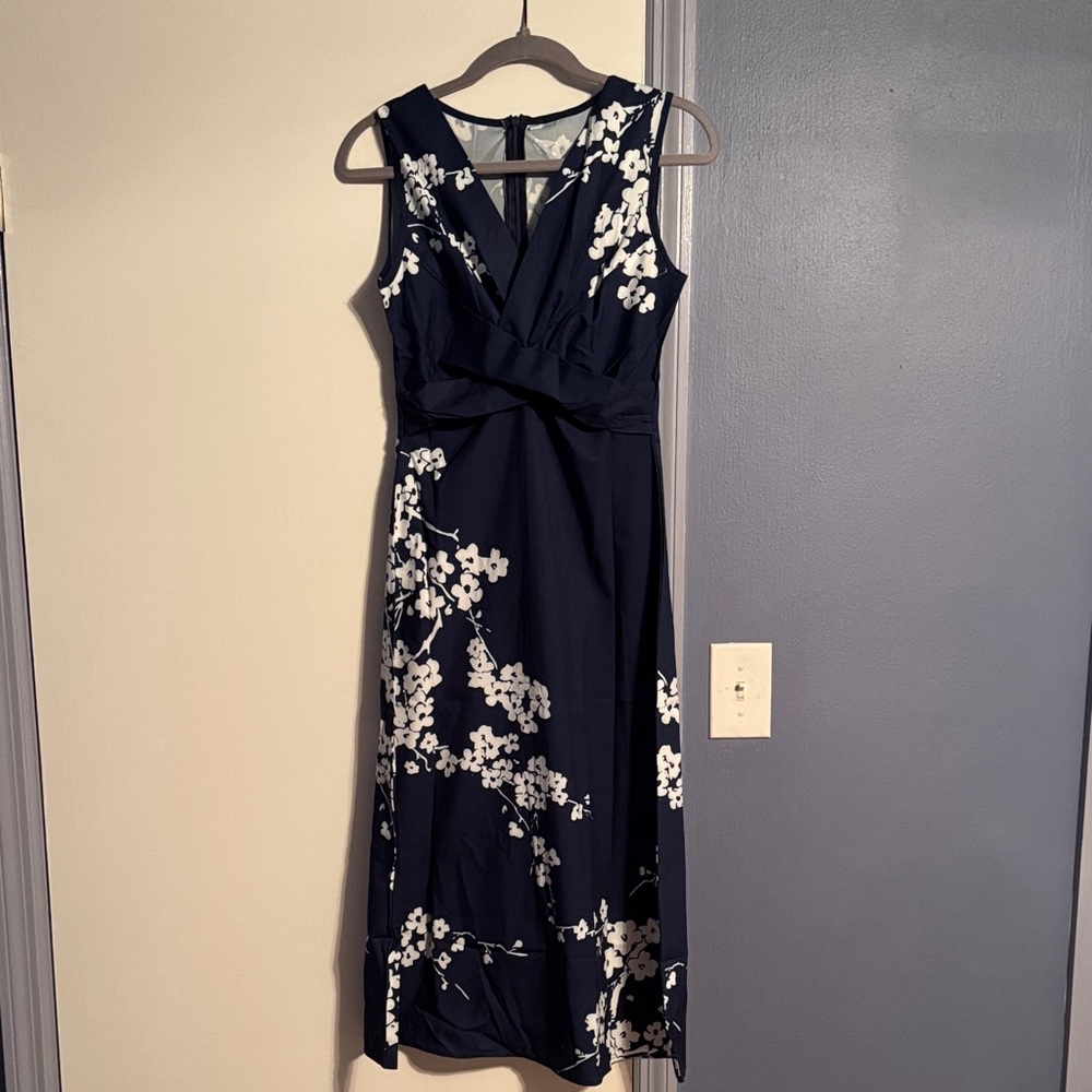 Elegant Navy Floral Dress
